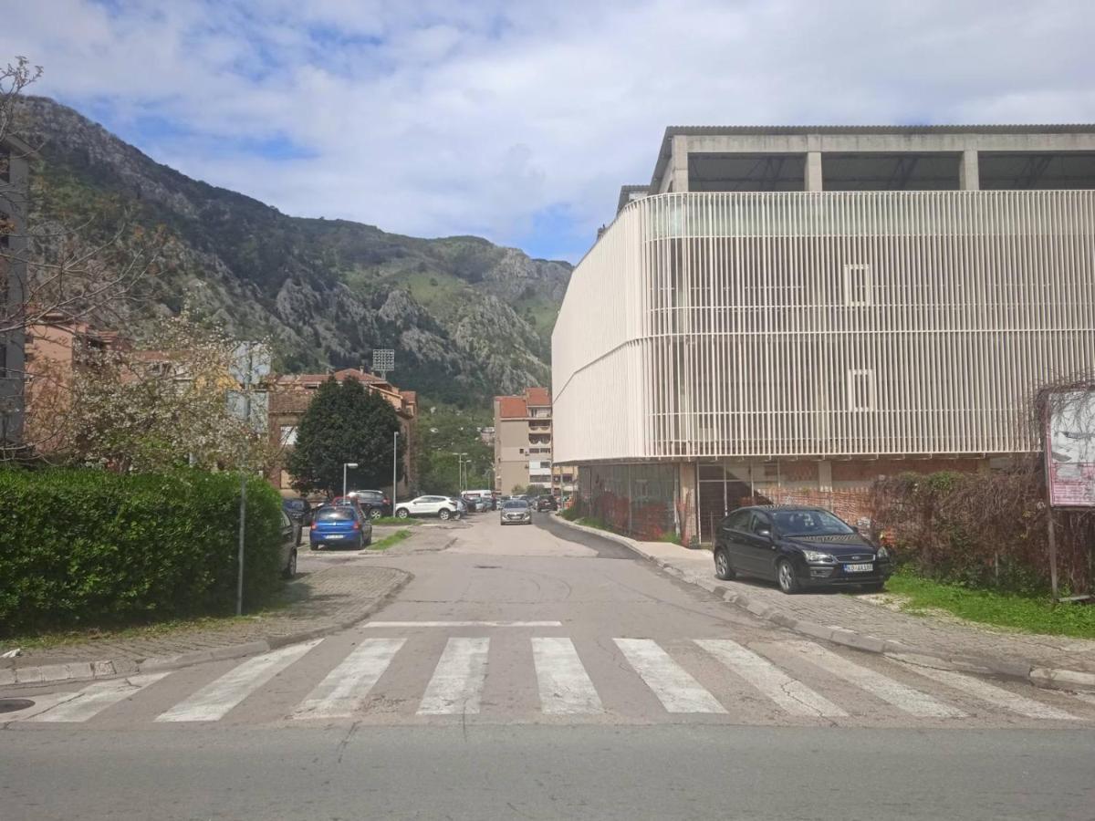 Apartment Maki Kotor Exterior photo